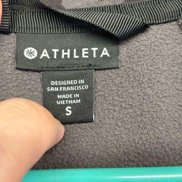 Athleta Triumph Printed Hoodie Women's Small Gray Camo Full Zip Performance Gym - Picture 6 of 15